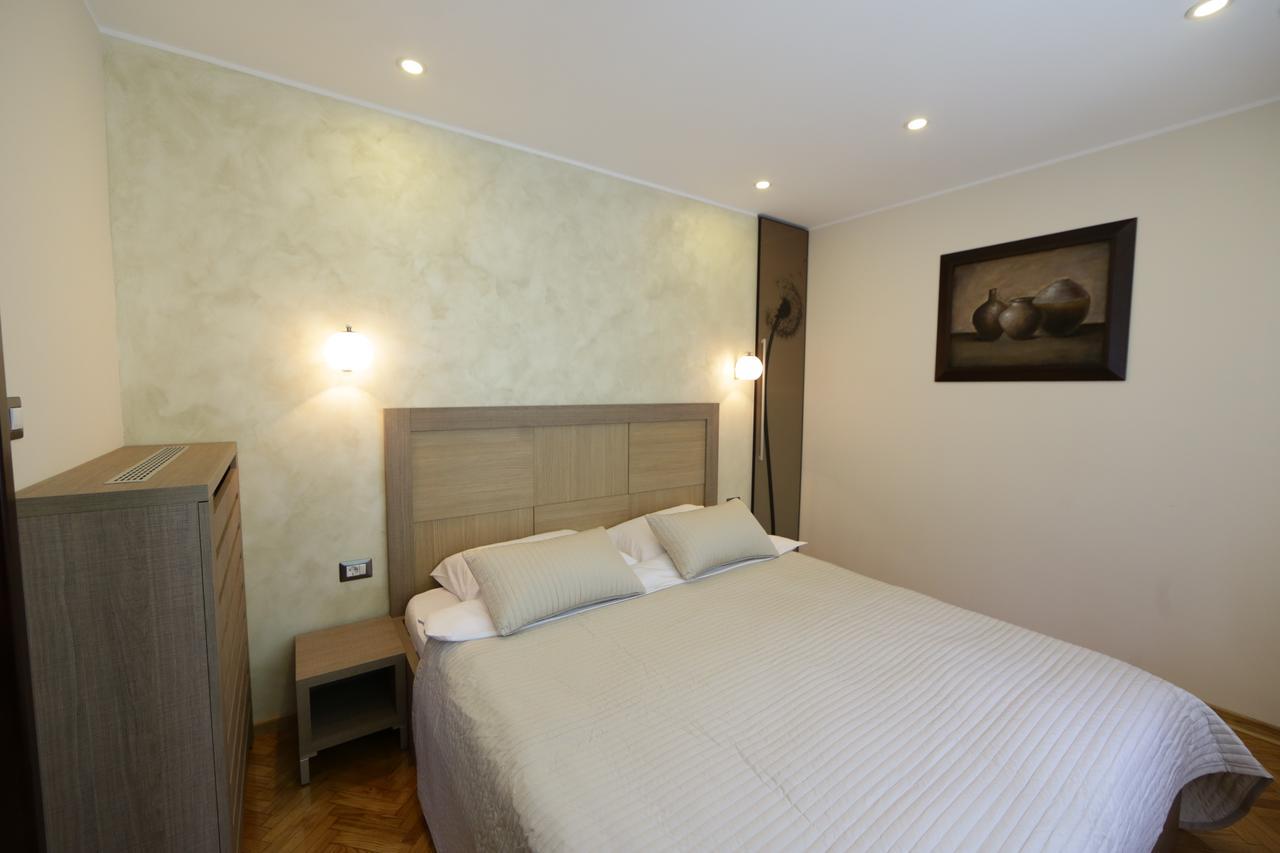 Apartment Piano Belgrad Zewnętrze zdjęcie